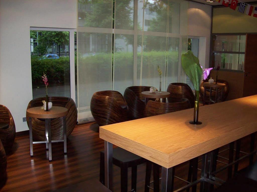 B&B Hotel Essen-Hbf Εξωτερικό φωτογραφία